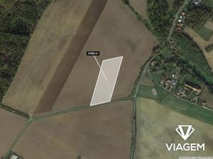 Prodej podílu pole, Hostim, 2609 m2