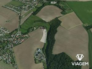 Prodej podílu pole, Veleň, 370 m2