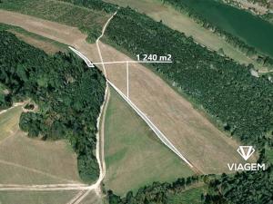 Prodej pole, Mezina, 1240 m2