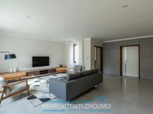 Prodej vily, Jaroslavice, Mlýnská, 300 m2