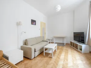 Pronájem bytu 2+kk, Praha - Vršovice, Vršovická, 37 m2