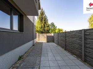 Prodej činžovního domu, Břežany II, 804 m2