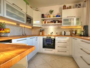 Prodej bytu 3+kk, Jilemnice, Ambrožova, 71 m2