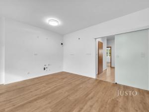 Prodej bytu 4+kk, Praha - Dubeč, Netlucká, 102 m2