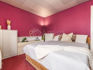 Prodej bytu 3+1, Český Krumlov - Nádražní Předměstí, Vyšehrad, 67 m2