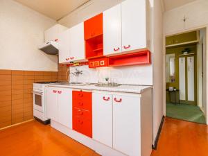 Prodej bytu 3+1, Český Krumlov - Nádražní Předměstí, Vyšehrad, 67 m2