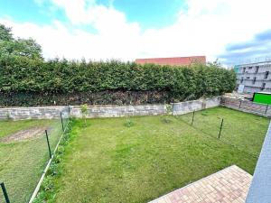 Pronájem rodinného domu, Praha, 159 m2