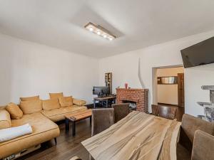 Prodej bytu 2+kk, Ostrava, Holubova, 56 m2