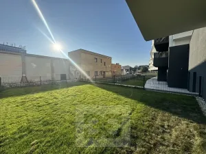 Pronájem bytu 1+kk, Brno, Komárovská, 50 m2