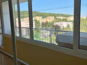 Pronájem bytu 2+kk, Praha - Kobylisy, Bojasova, 47 m2