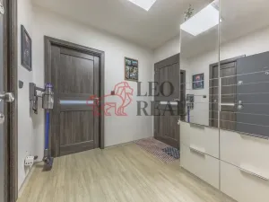 Pronájem bytu 2+kk, Praha - Černý Most, Kpt. Stránského, 46 m2