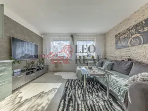 Pronájem bytu 2+kk, Praha - Černý Most, Kpt. Stránského, 46 m2