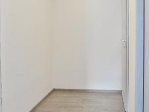 Pronájem bytu 3+kk, Praha, Rezlerova, 55 m2