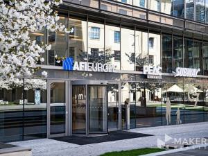 Pronájem kanceláře, Praha - Holešovice, Jankovcova, 226 m2