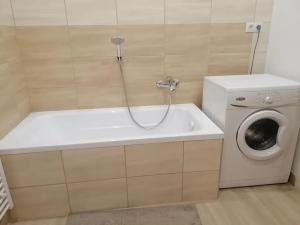 Pronájem bytu 2+kk, Jeneč, 54 m2