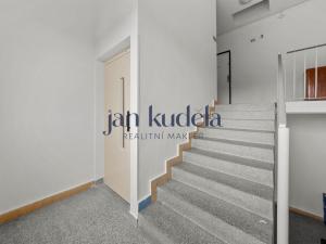 Prodej bytu 1+1, Brno, Arbesova, 35 m2