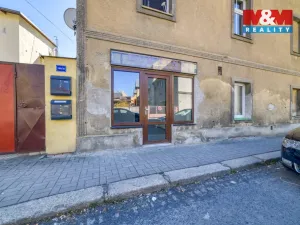 Pronájem obchodního prostoru, Mariánské Lázně, Husova, 22 m2