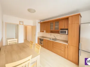 Prodej bytu 2+1, Praha, Na Harfě, 95 m2