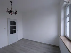 Prodej bytu 2+1, Teplice - Trnovany, Masarykova třída, 49 m2