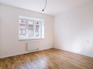 Prodej bytu 3+kk, Praha, Na Farkáně III, 80 m2