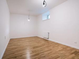 Prodej bytu 3+kk, Praha, Na Farkáně III, 80 m2