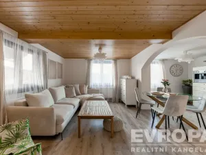 Prodej chalupy, Trhová Kamenice, 197 m2