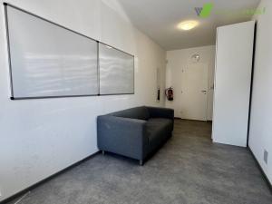 Pronájem kanceláře, Břeclav, třída 1. máje, 240 m2