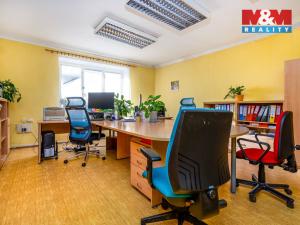 Prodej kanceláře, Oskořínek, Družstevní, 850 m2