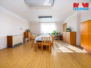 Prodej kanceláře, Oskořínek, Družstevní, 850 m2