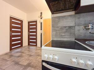 Pronájem bytu 2+1, Chomutov, Zahradní, 60 m2