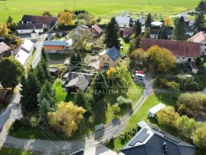 Prodej pozemku pro bydlení, Mokrouše, 1260 m2