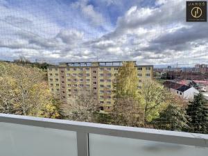 Pronájem bytu 2+1, Chomutov, Václavská, 52 m2