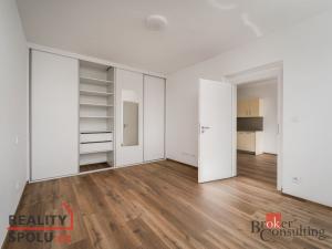 Prodej bytu 2+kk, Lázně Kynžvart, Královské svahy, 53 m2