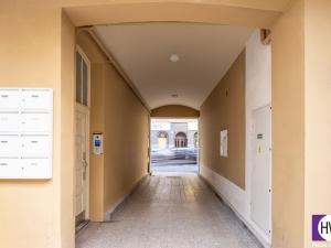 Prodej bytu 1+kk, Praha, Husitská, 20 m2