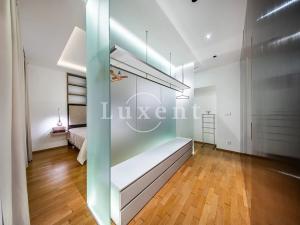 Prodej bytu 3+kk, Praha - Holešovice, Letohradská, 126 m2