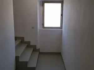 Dražba činžovního domu, Povrly, Převozní, 365 m2