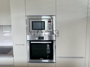 Pronájem bytu 3+kk, Praha - Hloubětín, Nademlejnská, 140 m2