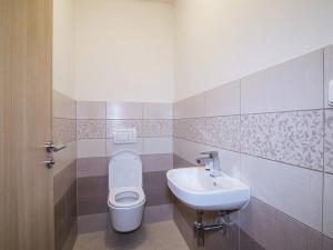 Prodej bytu 2+kk, Mariánské Lázně, Ruská, 60 m2