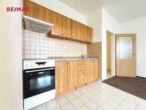 Prodej bytu 1+kk, Roztoky, Najdrova, 34 m2
