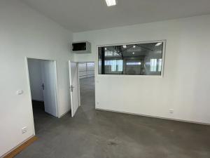 Pronájem obchodního prostoru, Praha - Horní Počernice, Bystrá, 329 m2