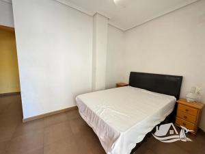 Prodej bytu 3+kk, Torrevieja, Španělsko, 55 m2