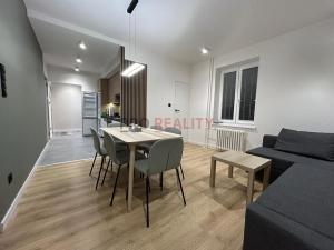 Pronájem bytu 3+kk, Ostrava, náměstí Republiky, 73 m2