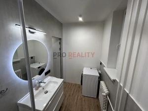 Pronájem bytu 3+kk, Ostrava, náměstí Republiky, 73 m2