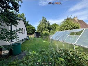 Prodej rodinného domu, Ostrov, 56 m2