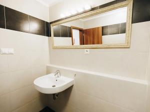 Prodej bytu 2+kk, Praha - Troja, Mazurská, 51 m2