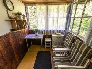 Prodej chaty, Černolice, V Dolečku, 28 m2