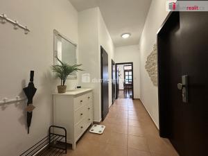 Pronájem bytu 2+kk, Břeclav, Gen. Šimka, 50 m2