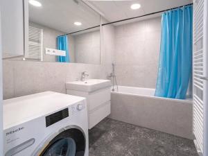 Prodej bytu 3+kk, Praha - Modřany, Prokofjevova, 61 m2