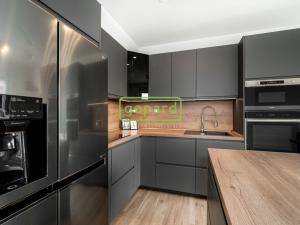 Pronájem bytu 3+kk, Praha, Honzíkova, 86 m2