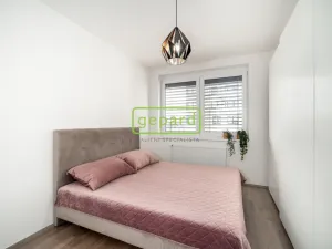 Pronájem bytu 3+kk, Praha, Honzíkova, 86 m2